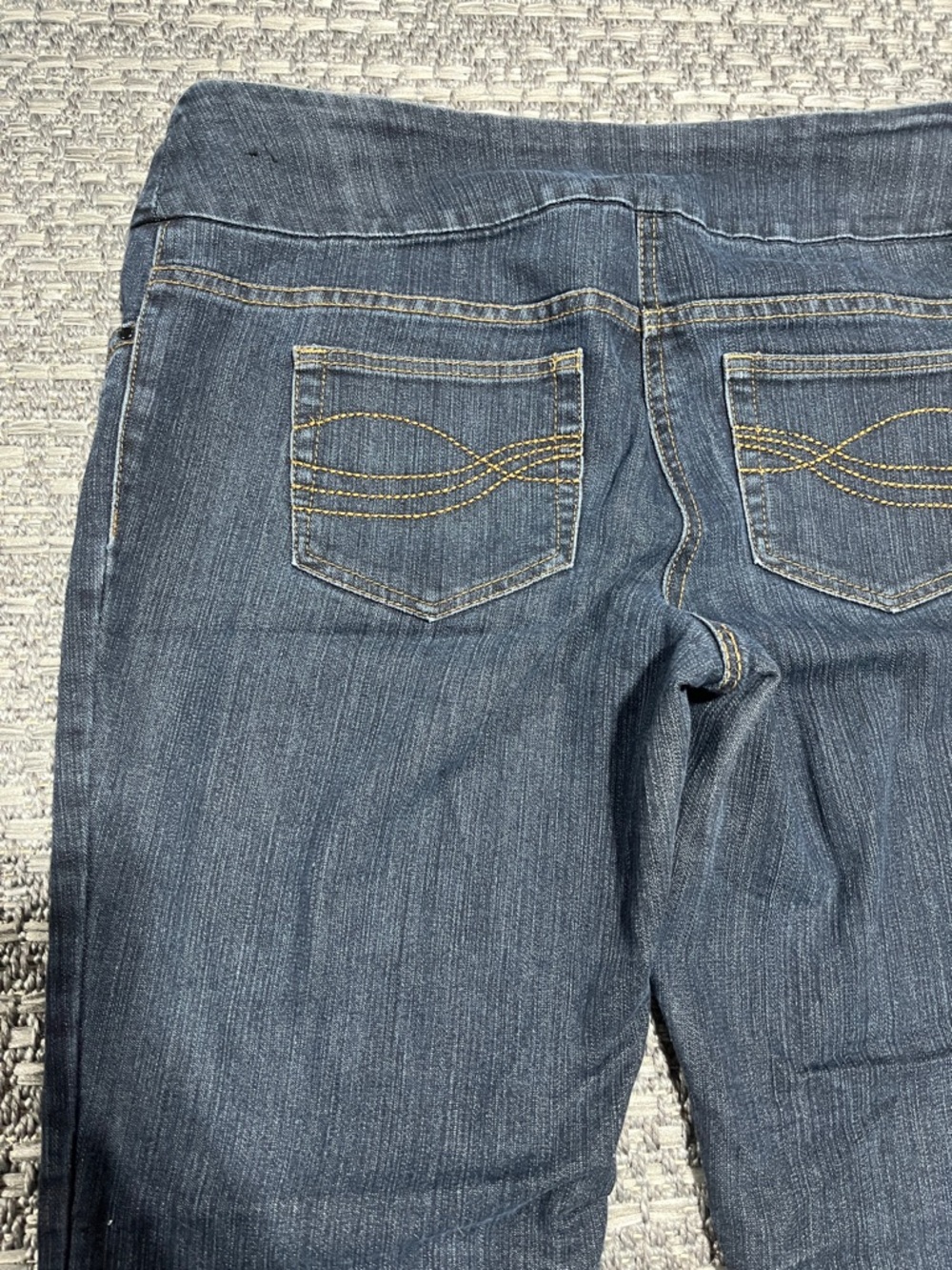 George | Women’s Bootcut Mid Rise Jeans - Picture 12 of 12